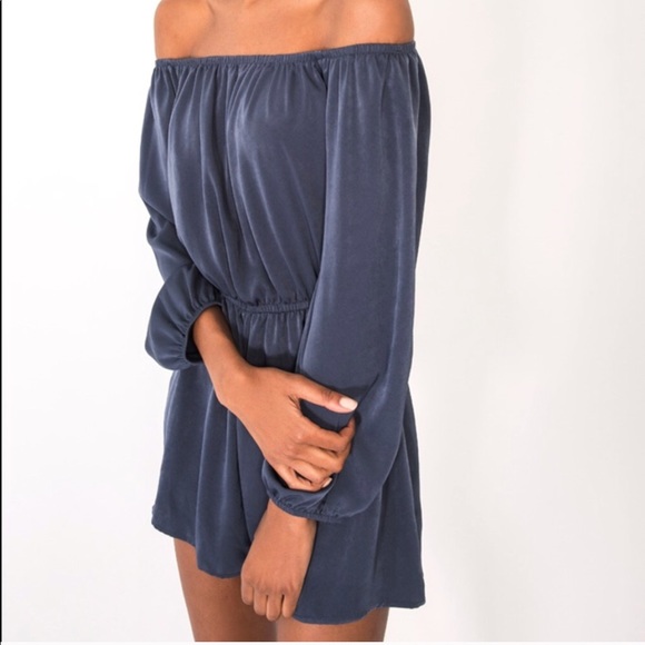Off shoulder Romper - Picture 8 of 8